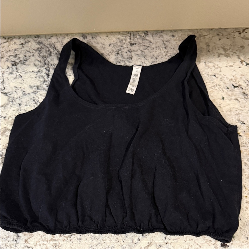 ALO Yoga Black Cropped Tank with Elastic Hem